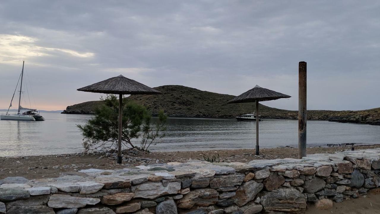 Apartamento Tramonto Nel Delfini Kini Exterior foto