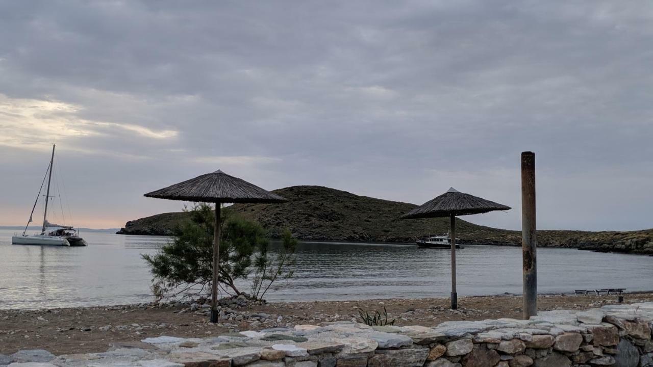 Apartamento Tramonto Nel Delfini Kini Exterior foto